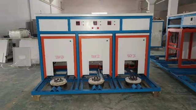 您知道科鼎電磁模具加熱爐的功能有哪些嗎？